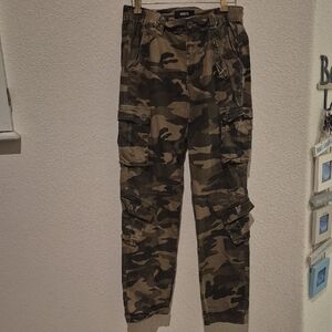 Camouflage Pants Mens Size 6 Brand Name  OCHENTA